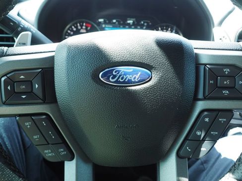 Used 2018 Ford F150 Raptor w/ Equipment Group 802A Luxury AWD/4WD image 26