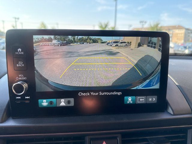 Used 2024 Honda Pilot TrailSport image 16