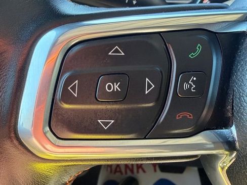 Used 2022 Jeep Gladiator Overland image 26