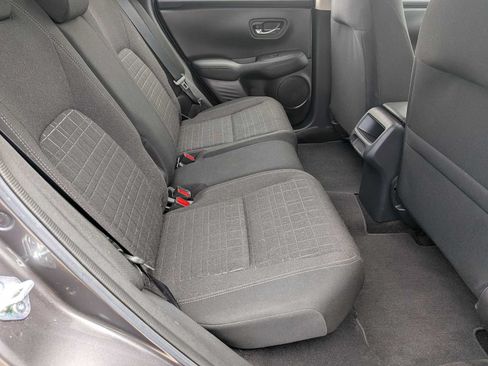 Certified 2024 Honda HR-V LX image 18
