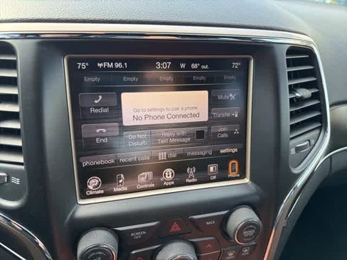 Used 2016 Jeep Grand Cherokee Limited image 12