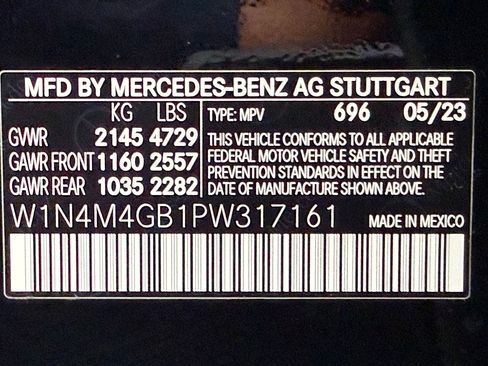 Used 2023 Mercedes-Benz GLB 250 image 19