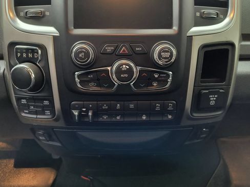 Used 2016 RAM 1500 Big Horn AWD/4WD image 18