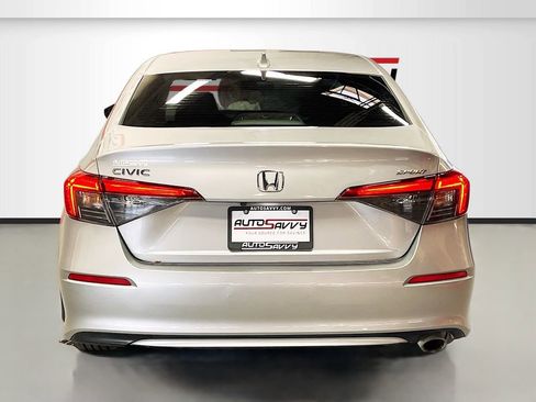 Used 2022 Honda Civic Sport image 6