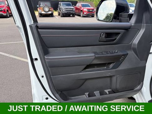 Used 2025 Toyota Sequoia TRD Pro AWD/4WD image 32