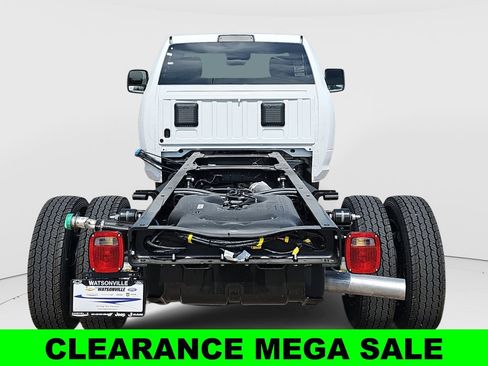 New 2025 RAM 4500 Tradesman image 4