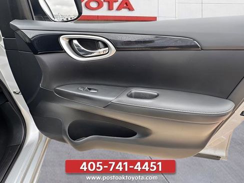 Used 2019 Nissan Sentra SV FWD image 9