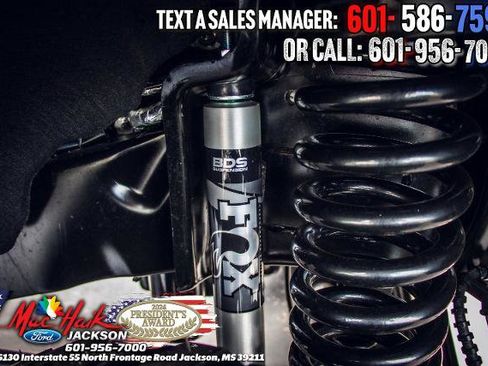 New 2026 Ford F250 Lariat w/ Black Appearance Package image 9