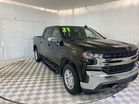 Used 2021 Chevrolet Silverado 1500 LT AWD/4WD image 45