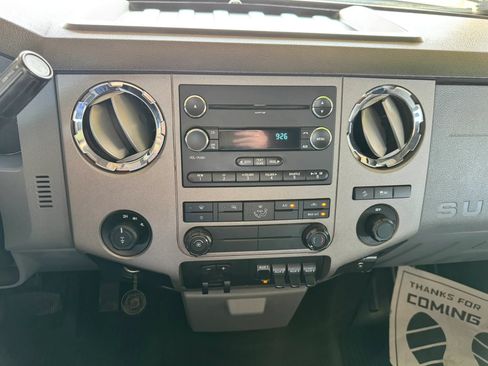 Used 2012 Ford F250 XLT w/ XLT Premium Pkg AWD/4WD image 15