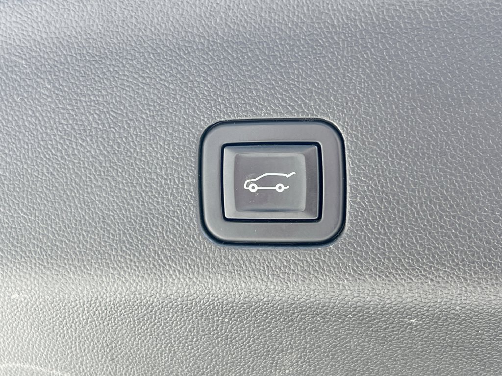 Used 2021 Chevrolet Tahoe Z71 AWD/4WD image 42