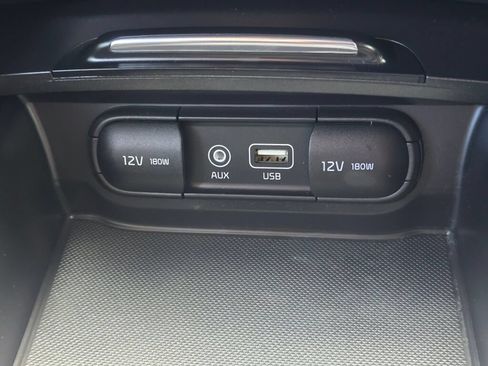 Used 2018 Kia Optima LX w/ 17" Alloy Wheels Package FWD image 31