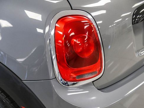 Used 2016 MINI Cooper 2-Door Hardtop FWD image 26