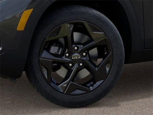 New 2026 Kia Seltos EX w/ EX Sunroof Package image 9