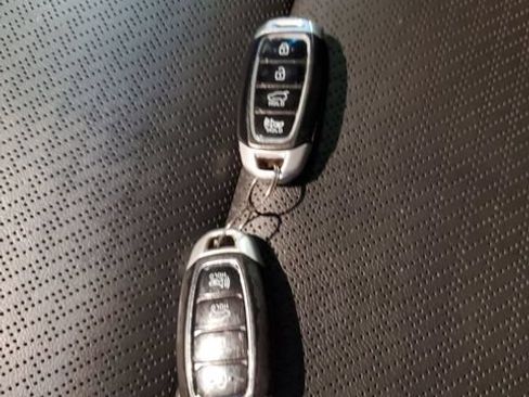 Used 2021 Hyundai Kona Ultimate AWD/4WD image 30