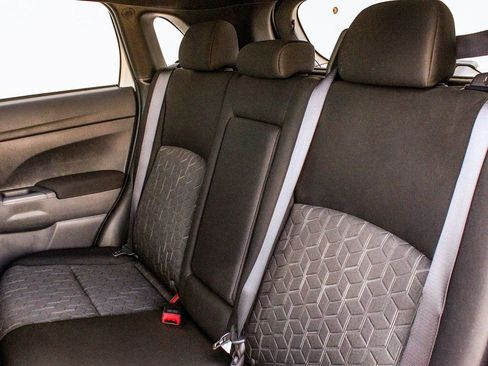 New 2025 Mitsubishi Outlander Sport AWD image 31