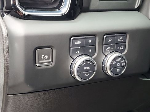 Certified 2024 GMC Sierra 1500 Denali AWD/4WD image 9