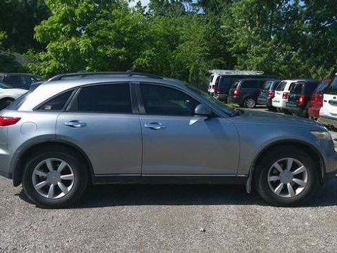 Used 2005 INFINITI FX35 AWD w/ (P01) Touring Pkg image 7