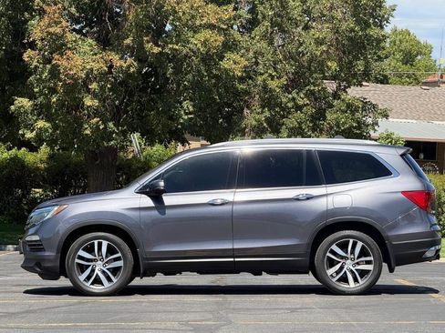 Used 2016 Honda Pilot Touring image 2