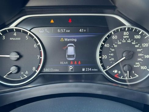 Used 2023 Nissan Murano SV image 20