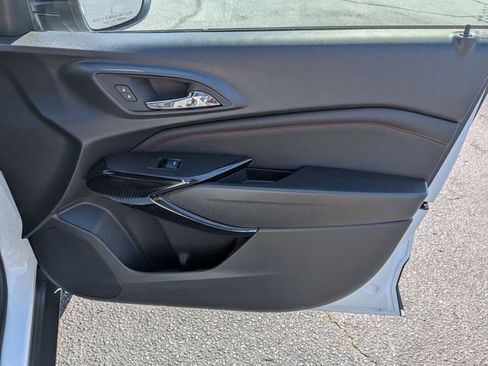 New 2026 Chevrolet Trax RS FWD image 31