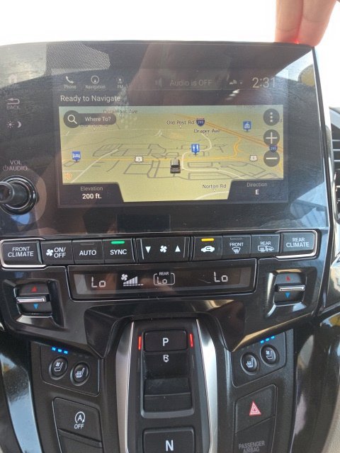 Used 2024 Honda Odyssey Elite image 11