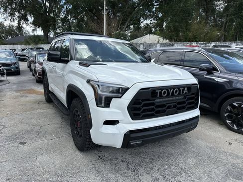 Used 2025 Toyota Sequoia TRD Pro AWD/4WD image 4