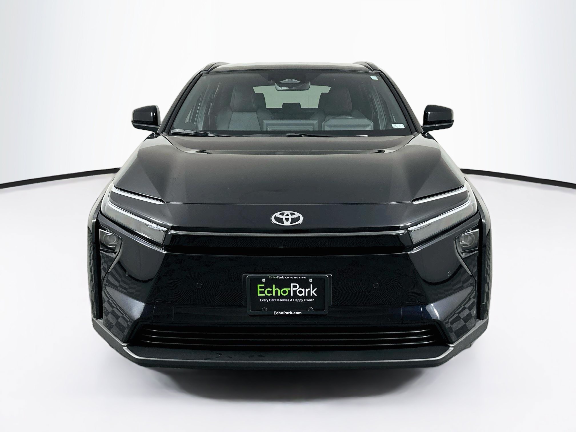 Used 2026 Toyota bZ AWD/4WD image 2