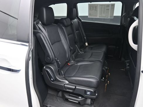 Used 2021 Honda Odyssey EX-L image 26