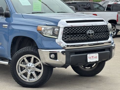 Used 2021 Toyota Tundra SR5 w/ SR5 Upgrade Package image 2