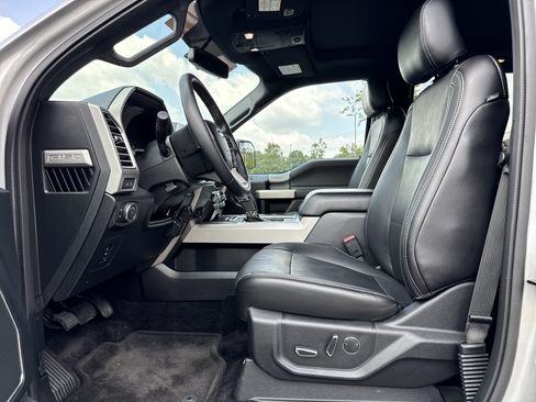Used 2015 Ford F150 Lariat AWD/4WD image 17