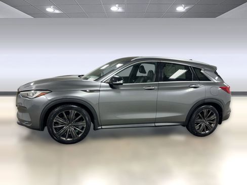 Used 2020 INFINITI QX50 Essential w/ Edition 30 Package image 2