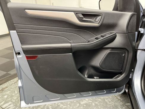 Certified 2022 Ford Escape SE AWD/4WD image 7