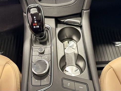 Used 2025 Cadillac XT6 Premium Luxury w/ Platinum Package image 15