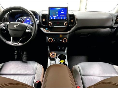 Used 2021 Ford Bronco Sport Outer Banks w/ Outer Banks Package (96D) AWD/4WD image 15