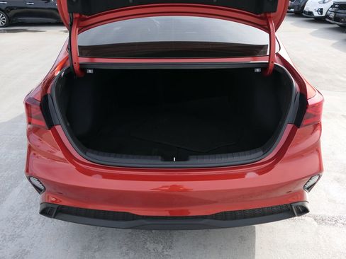 Used 2023 Kia Forte LXS w/ LXS Technology Package image 23