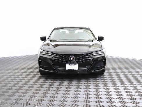 Certified 2025 Acura TLX w/ Technology Package image 4