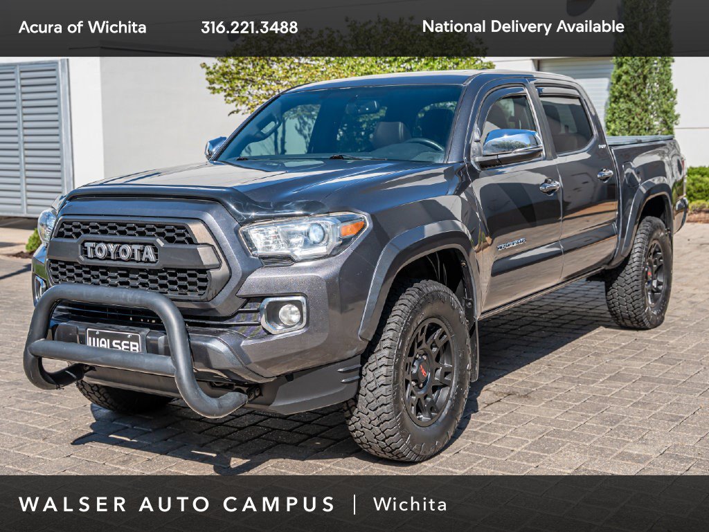 Used 2016 Toyota Tacoma Limited w/ Towing Package AWD/4WD image 1