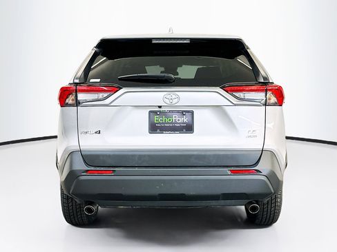 Used 2025 Toyota RAV4 LE image 7