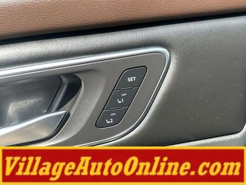Used 2021 Nissan Rogue SL w/ Premium Package AWD/4WD image 13
