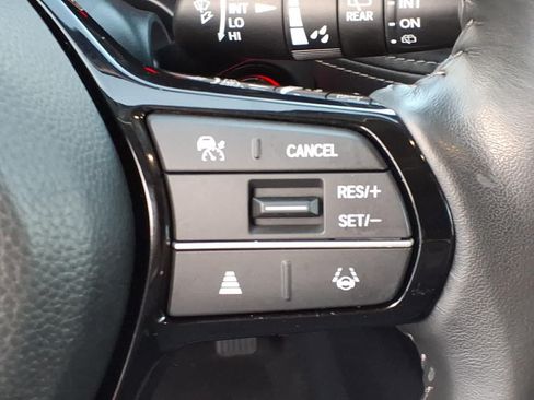 Used 2023 Honda HR-V EX-L image 19