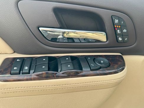 Used 2014 GMC Sierra 3500 Denali w/ Snow Plow Prep Package image 15