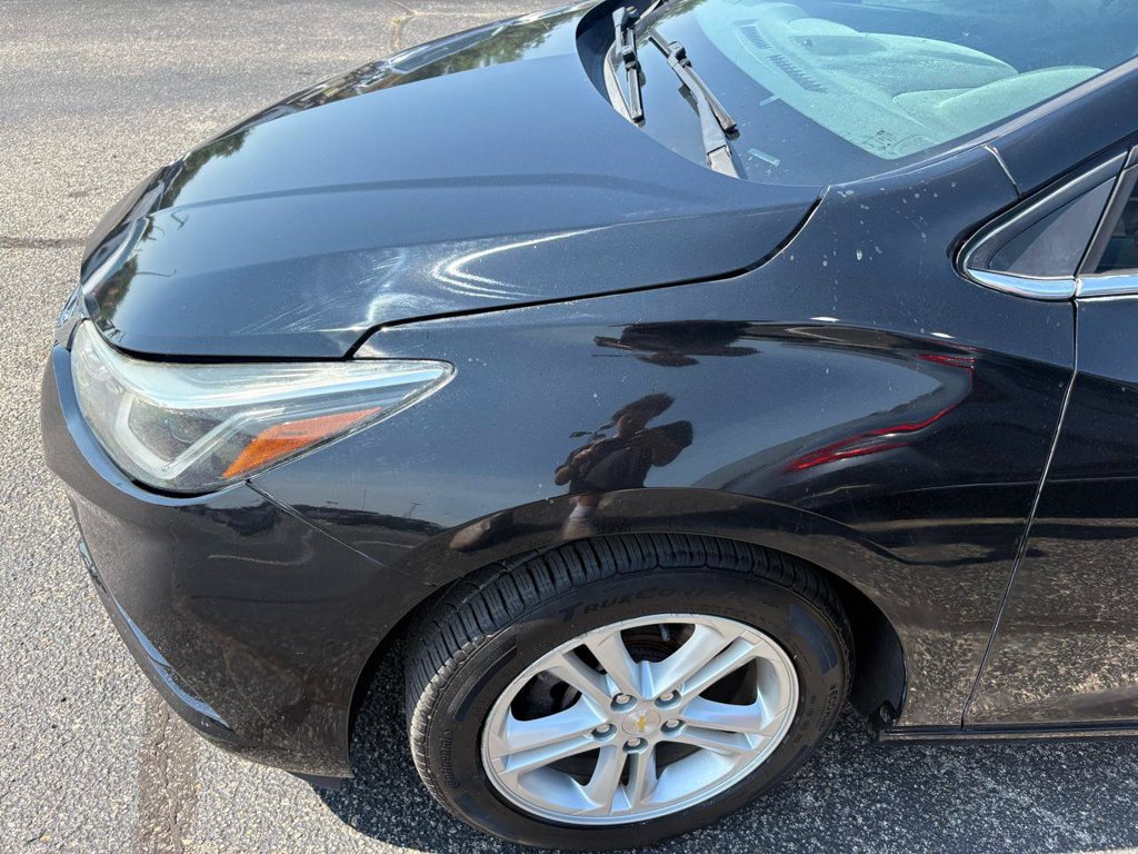 Used 2016 Chevrolet Cruze LT FWD image 12
