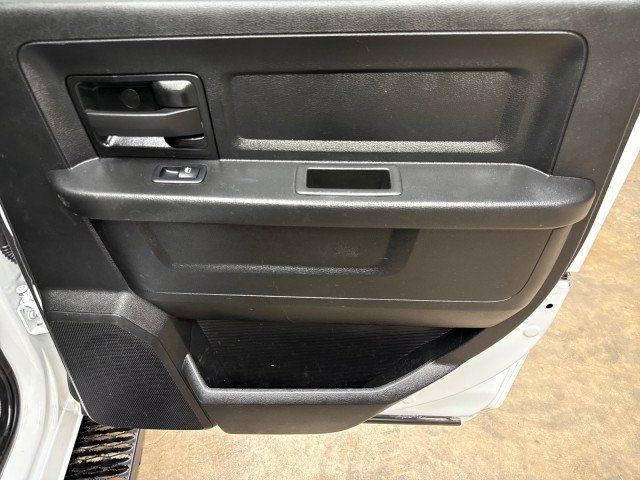Used 2024 RAM 2500 Tradesman w/ Chrome Appearance Group AWD/4WD image 31