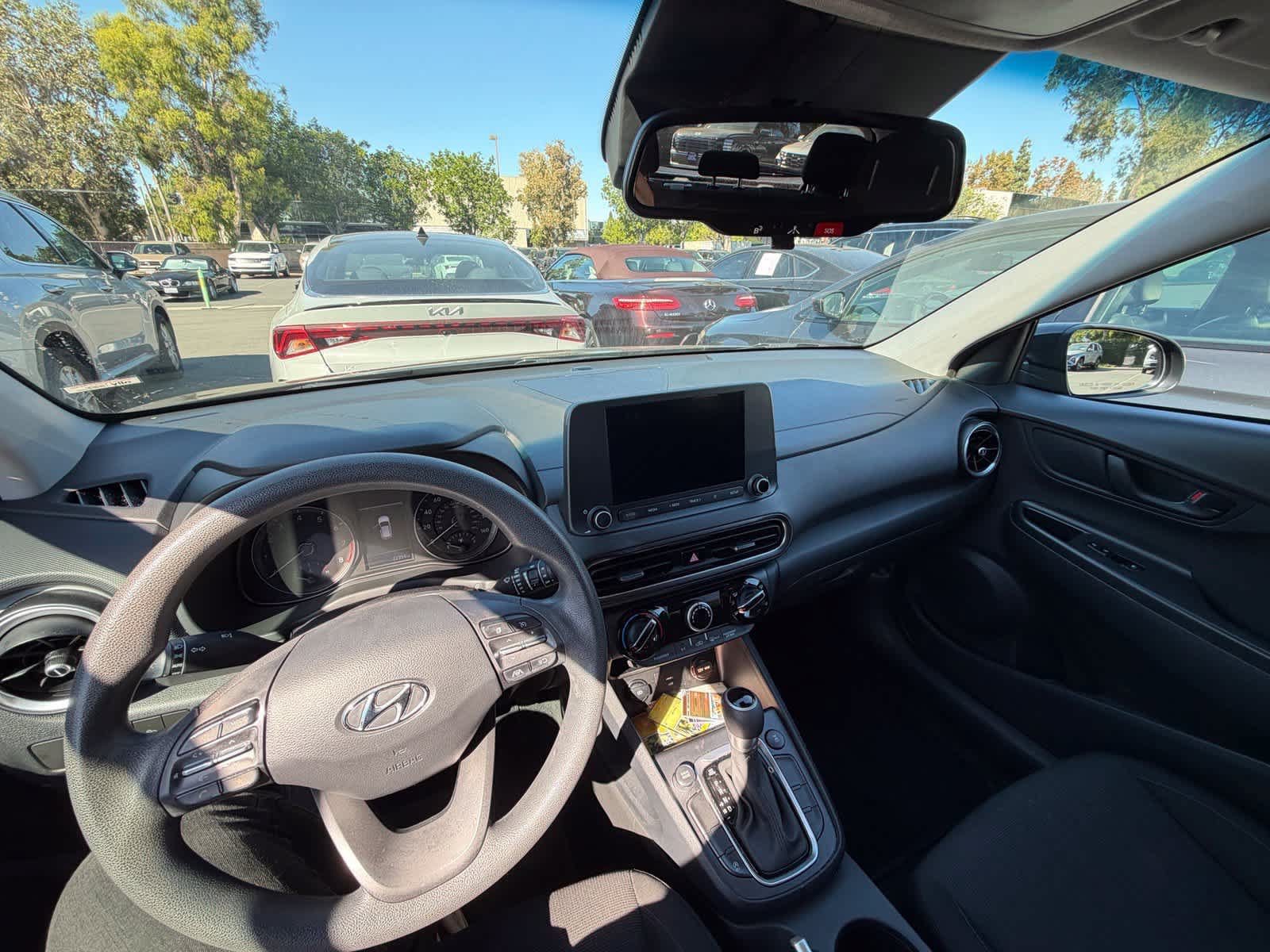 Certified 2023 Hyundai Kona SEL AWD/4WD image 7