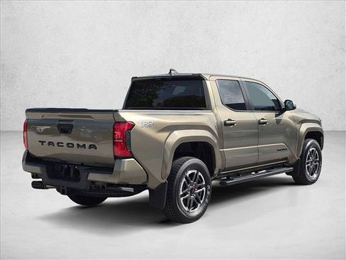 Used 2025 Toyota Tacoma TRD Sport RWD image 5