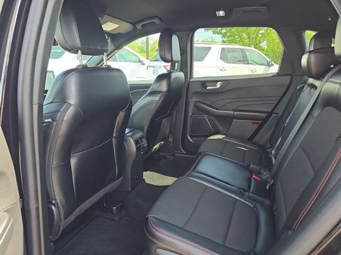 Used 2024 Ford Escape ST-Line w/ Tech Pack #1 AWD/4WD image 25