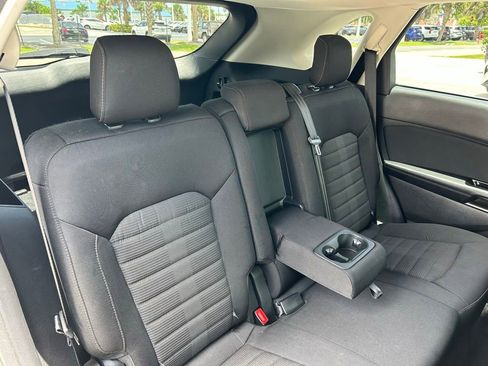 Used 2016 Ford Edge SEL AWD/4WD image 48