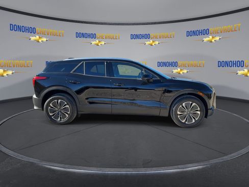 New 2025 Chevrolet Blazer EV LT image 12