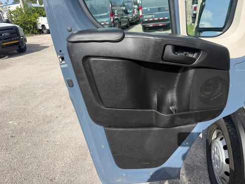 Used 2020 RAM ProMaster 3500 FWD image 12